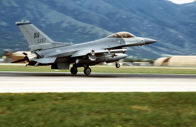 F-16_deliberate_force